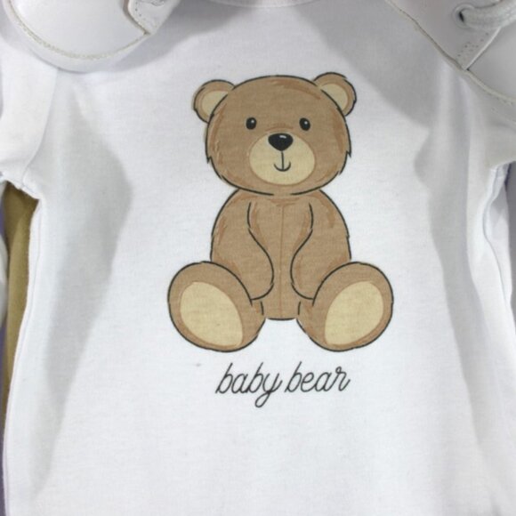 Hudson Baby 3-Piece “Baby Bear” Bodysuit, Pants & Shoes Set – Size 6-9 Months - Picture 5 of 7